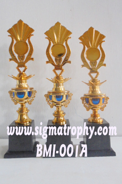 Melayani Trophy Sangkar, Melayani Trophy Unik, Melayani Trophy Varian Spektakuler DSC00544 copy