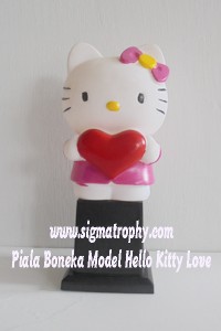 Piala Boneka Model Hello Kitty Love